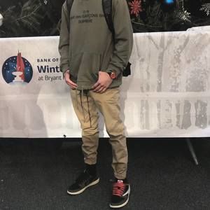 Meet your Posher, Lorenzo